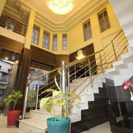 Hotel O Blue Diamond فاراناسي المظهر الخارجي الصورة