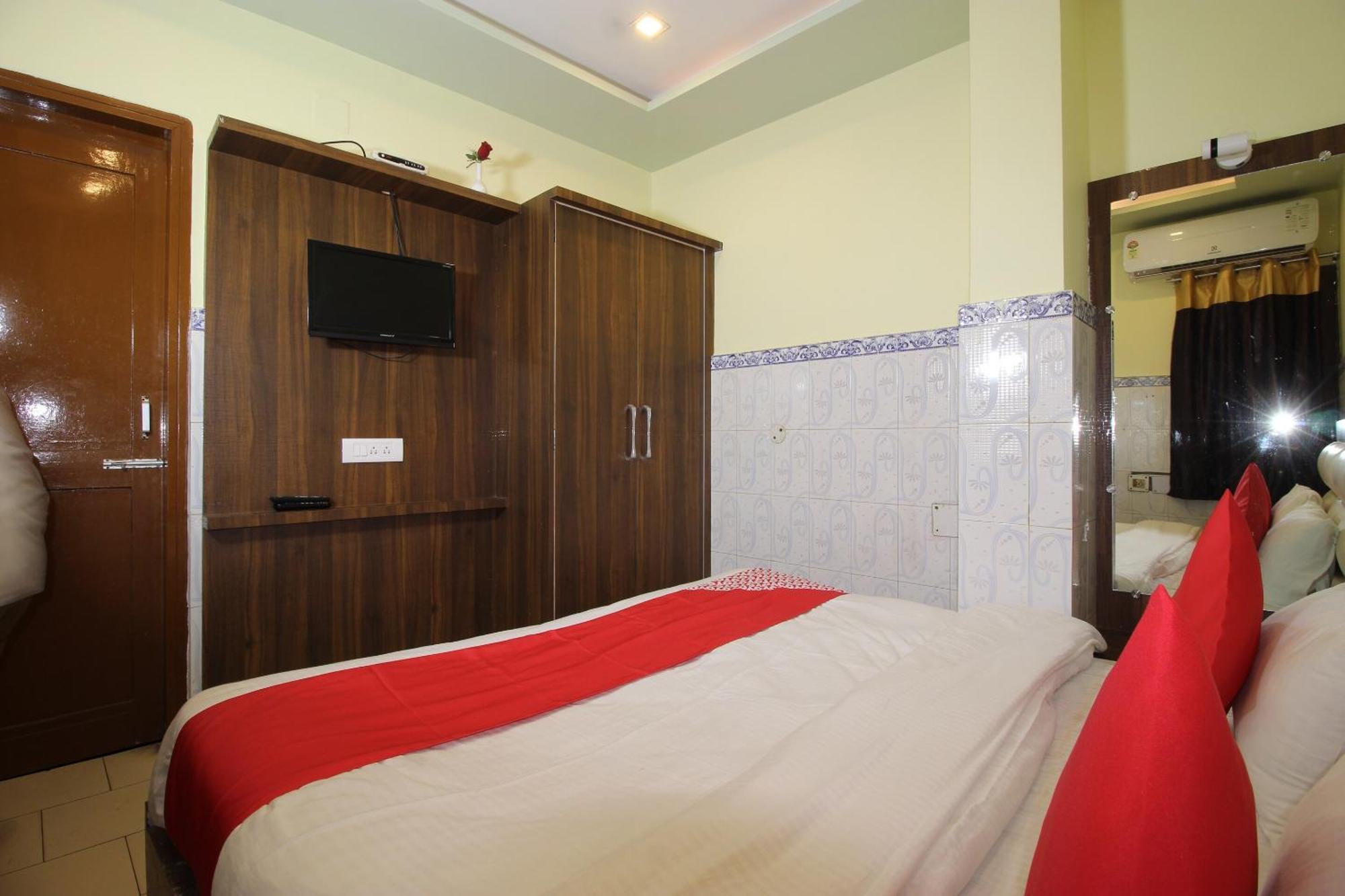 Hotel O Blue Diamond فاراناسي المظهر الخارجي الصورة