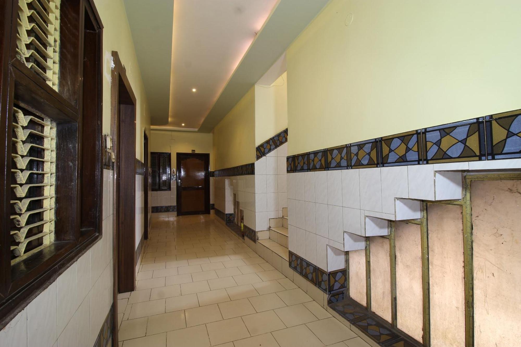 Hotel O Blue Diamond فاراناسي المظهر الخارجي الصورة