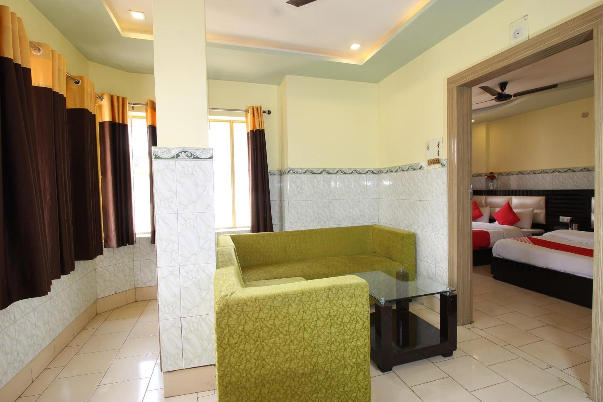 Hotel O Blue Diamond فاراناسي المظهر الخارجي الصورة